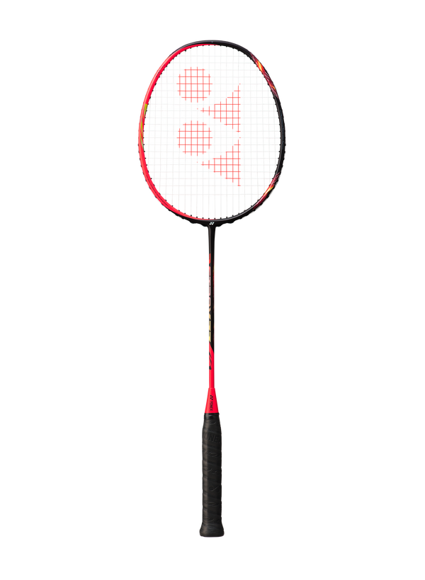 新しいスタイル 【美品】YONEX ASTROX77【廃盤品】 バドミントン